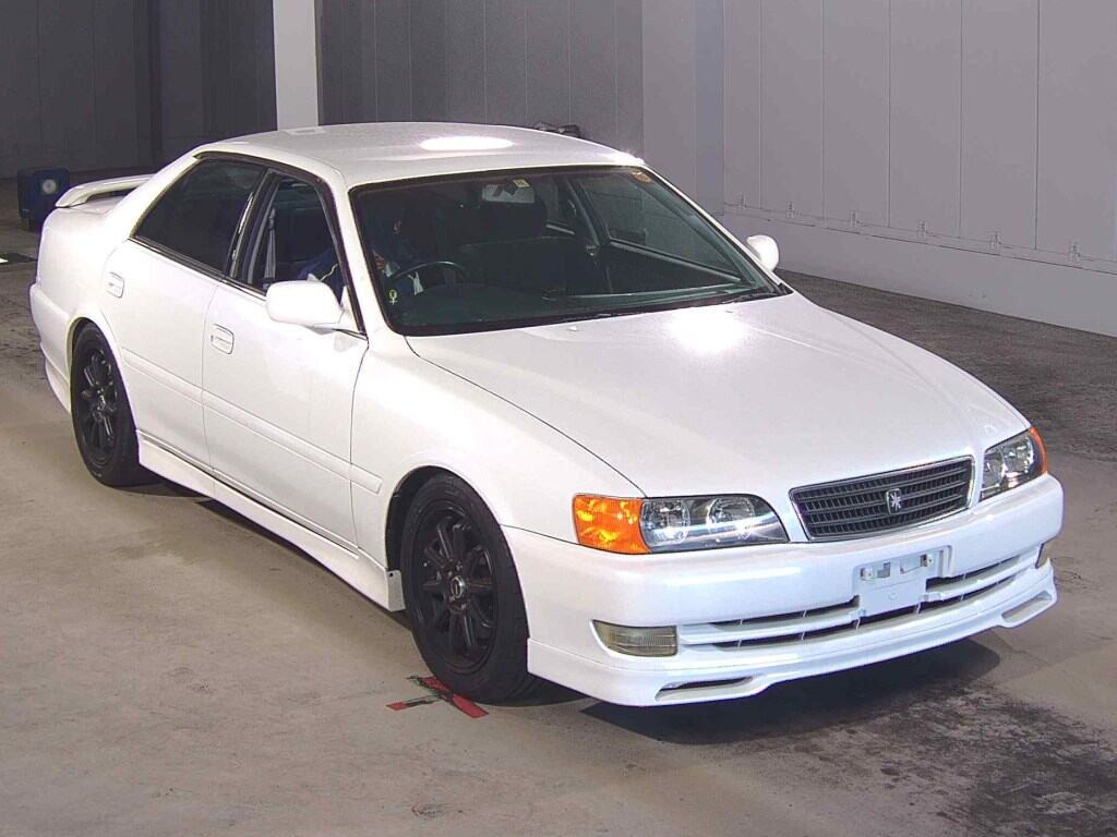 Toyota Chaser 1998 z aukcji japońskiej