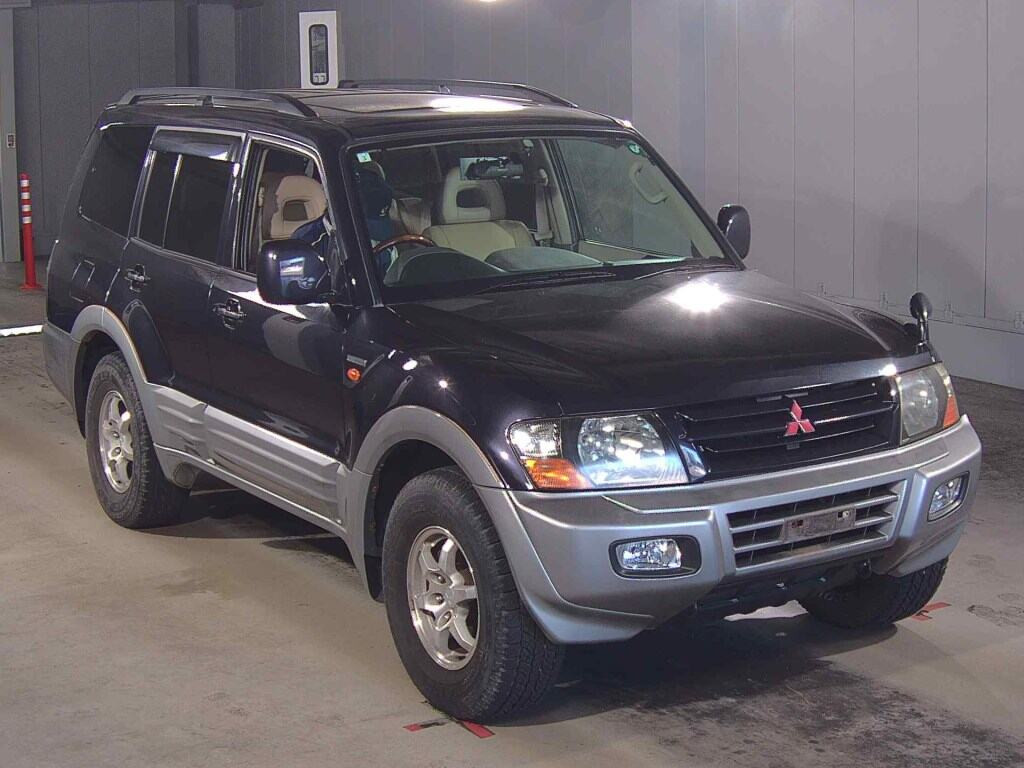 Mitsubishi Pajero 2001 z aukcji japońskiej