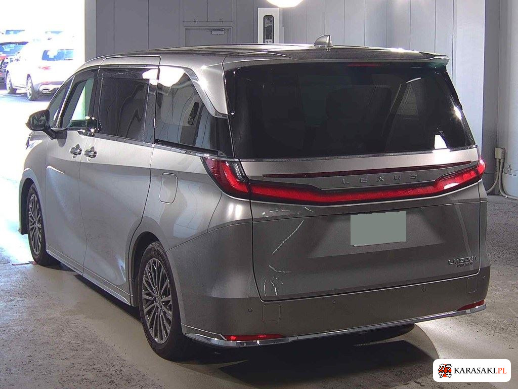 2024 Lexus LM 4WD LM500H Executive 2