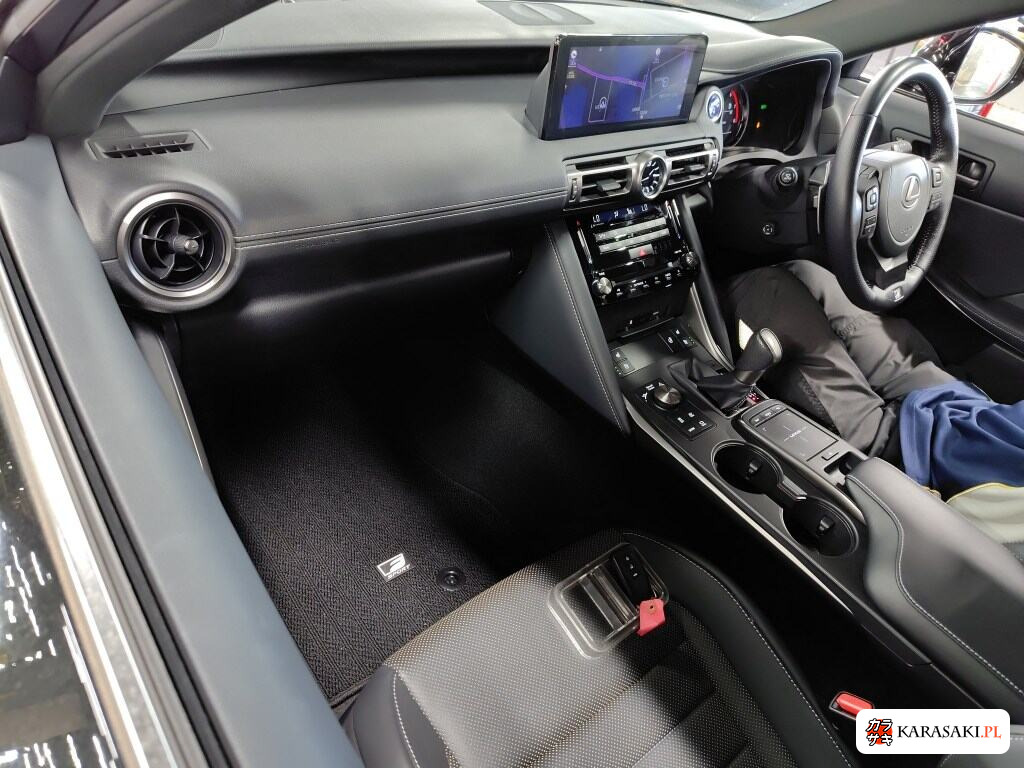 2021 Lexus Is 4D IS300H F Sport 5