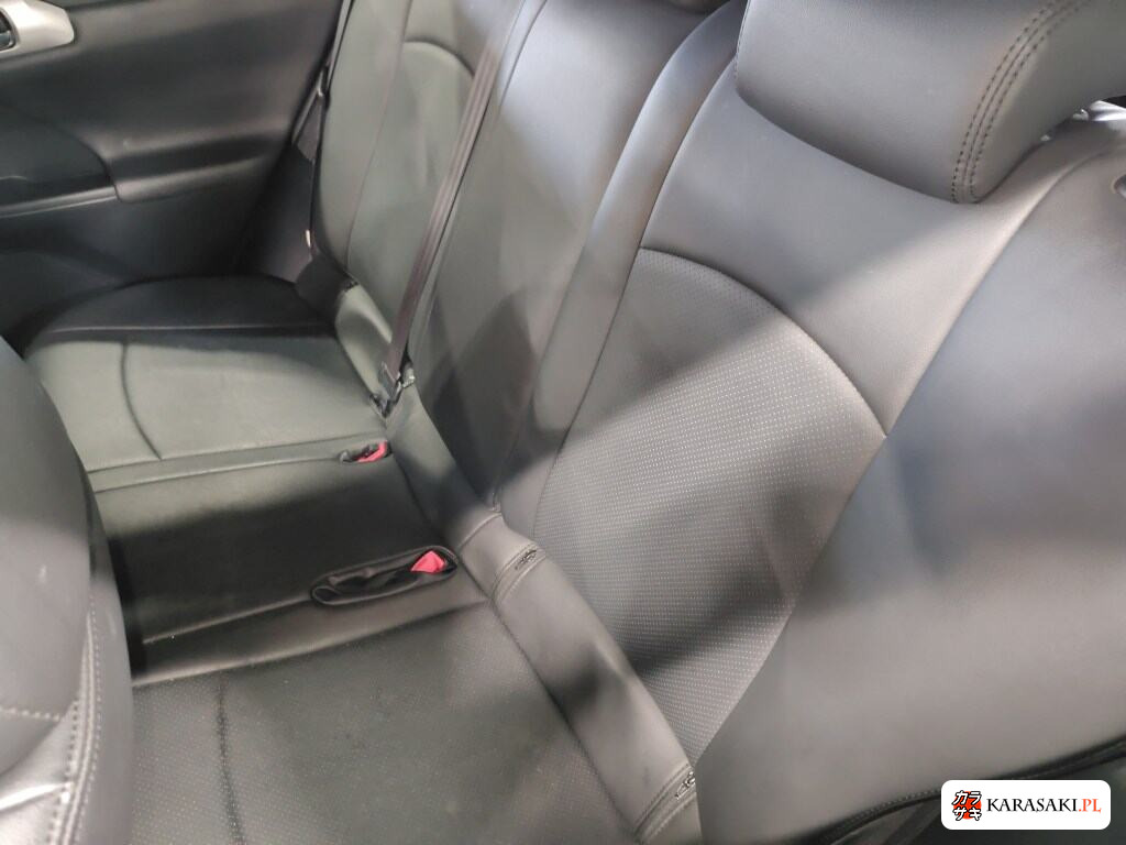 2011 Lexus CT CT200H F Sport 6