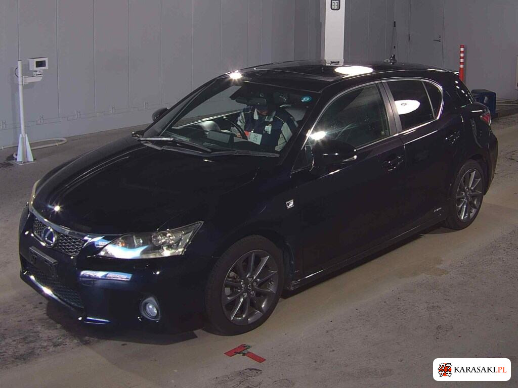 2011 Lexus CT CT200H F Sport 3