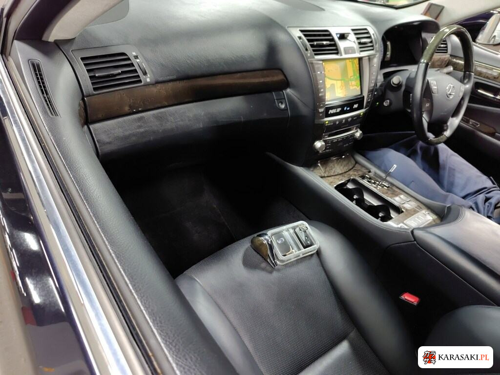 2010 Lexus LS 4WD LS600H Version S I Package 5
