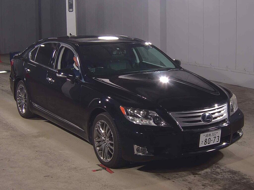 Lexus LS 2010 z aukcji japońskiej