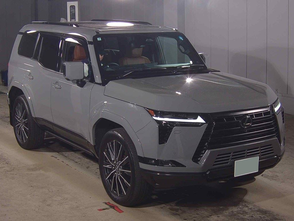 Lexus GX 2025 z aukcji japońskiej