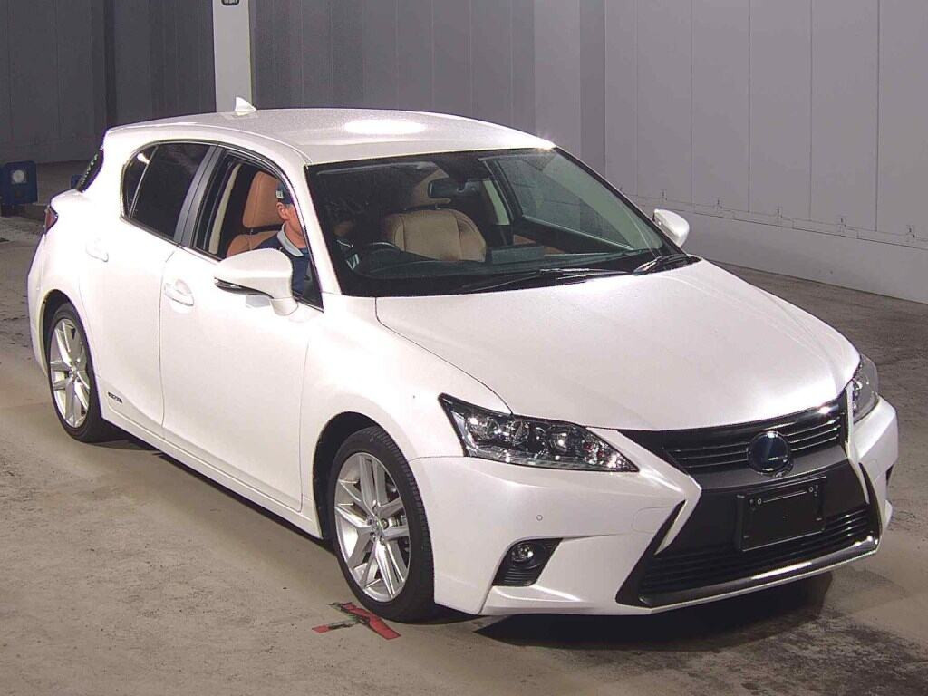 Lexus CT 2011 z aukcji japońskiej