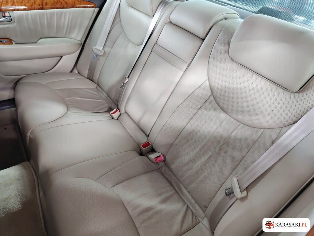 2005 Toyota Celsior C Version 6
