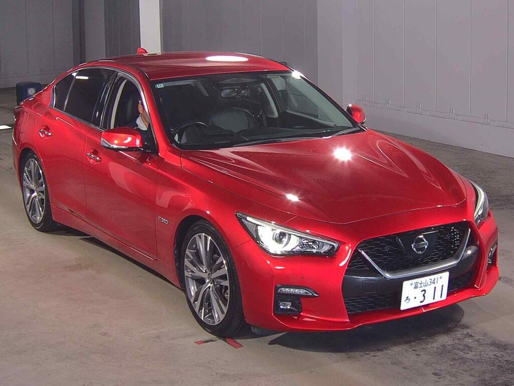 Nissan Skyline 2020 z aukcji japońskiej