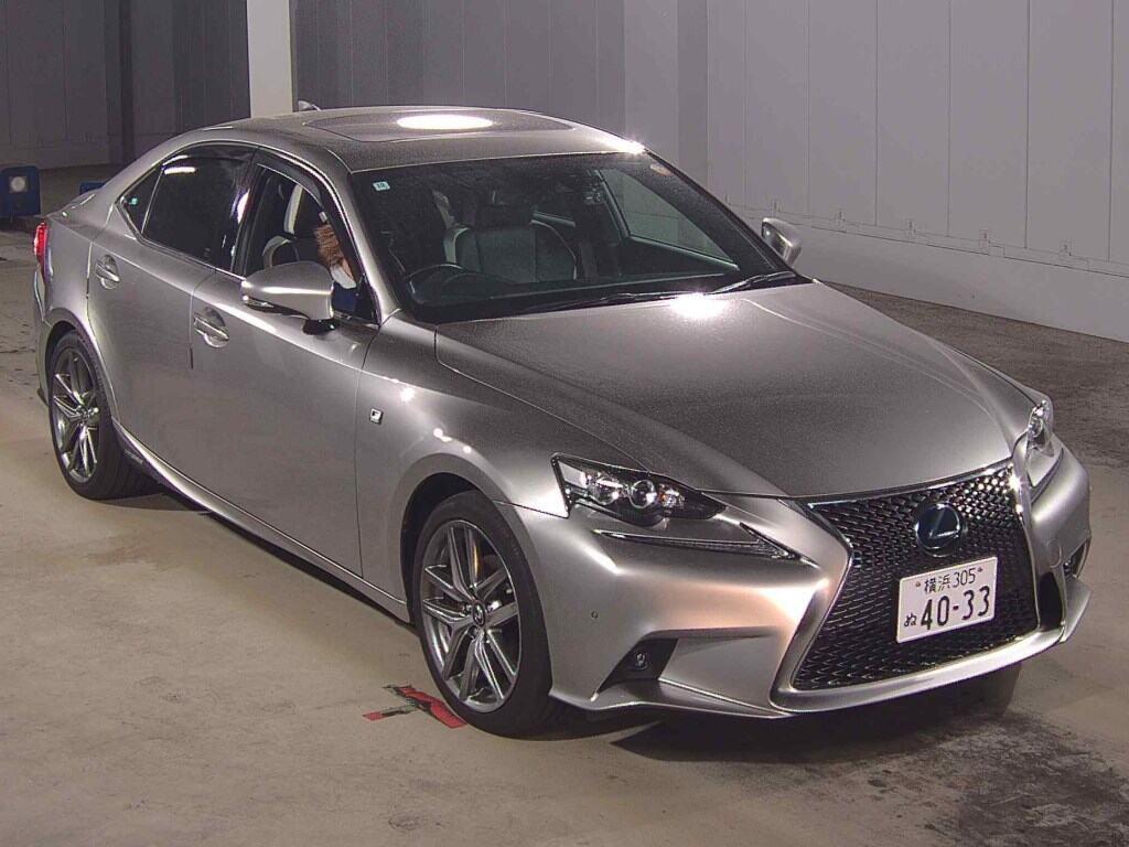 Lexus Is 2016 z aukcji japońskiej