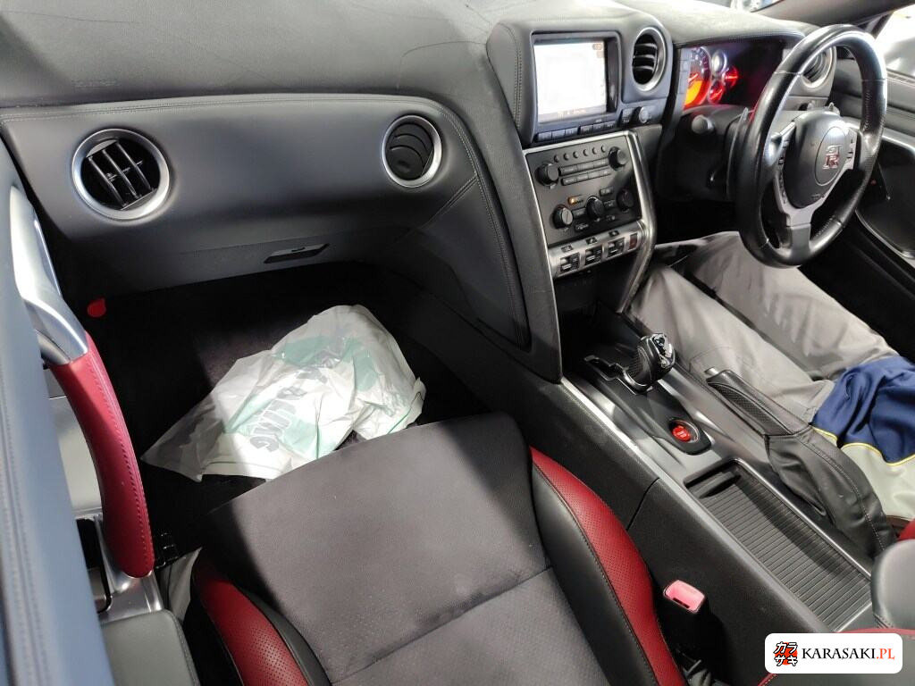 2008 Nissan GT-R 4WD Black Edition 5