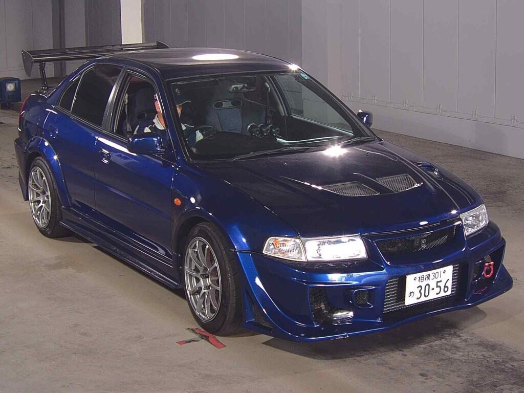Mitsubishi Lancer 1999 з японського аукціону