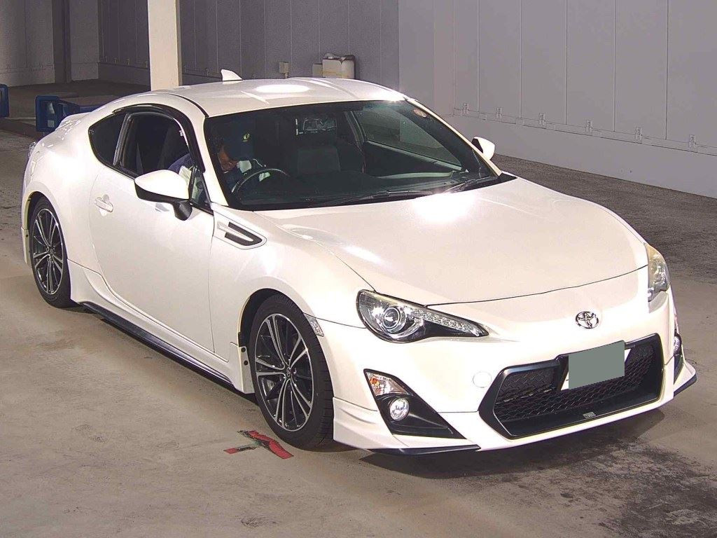 Toyota 86 2012 z aukcji japońskiej