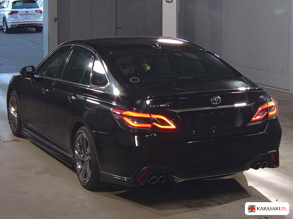 2021 Toyota Crown 4D RS Advance 2