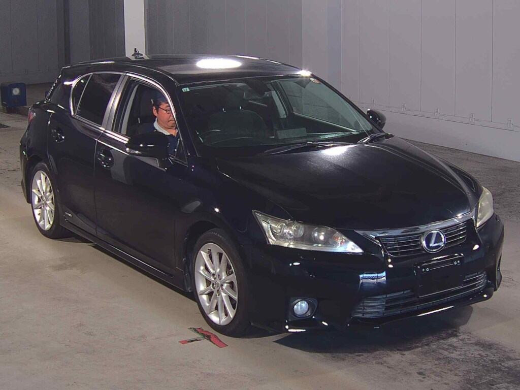 Lexus CT 2011 z aukcji japońskiej