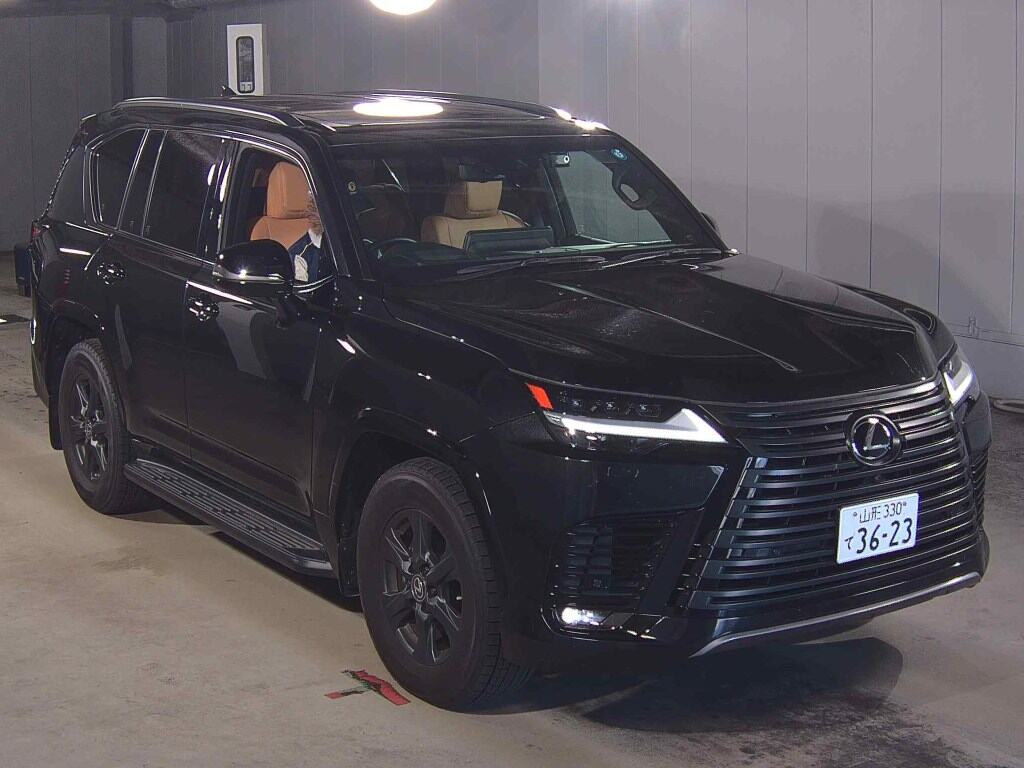 Lexus LX 2023 z aukcji japońskiej