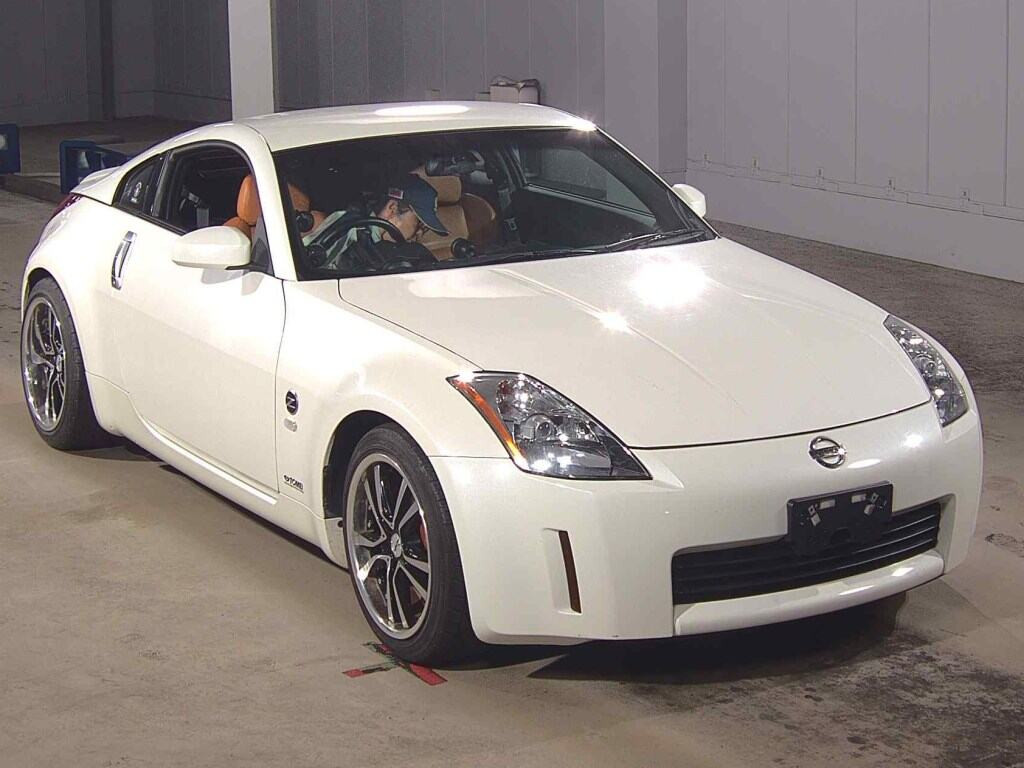 Nissan Fairlady Z 2004 z aukcji japońskiej