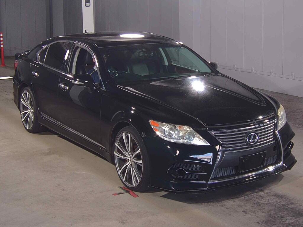 Lexus LS 2010 z aukcji japońskiej