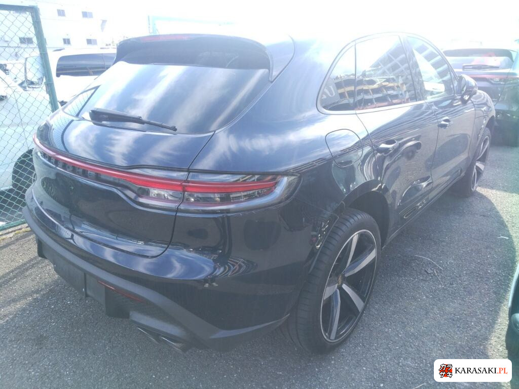 2023 Porsche Macan 4WD Base Grade 4