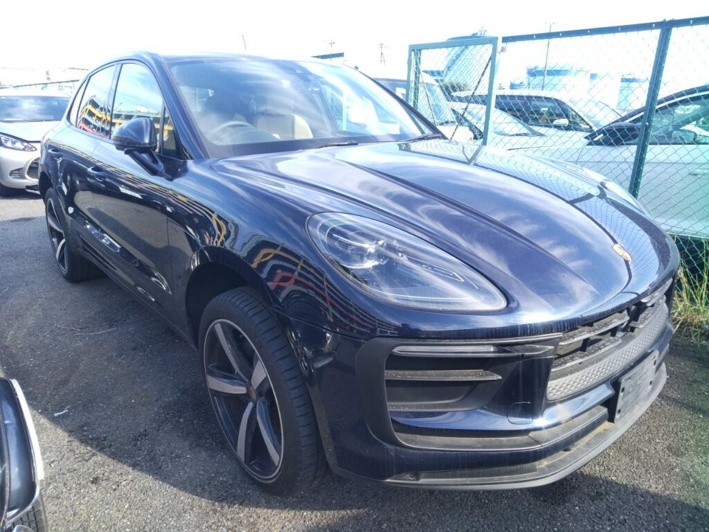 Porsche Macan 2023 z aukcji japońskiej