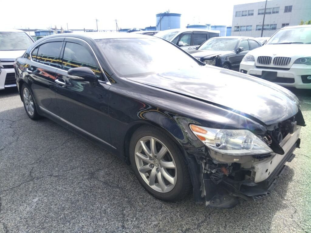 Lexus LS 2009 z aukcji japońskiej