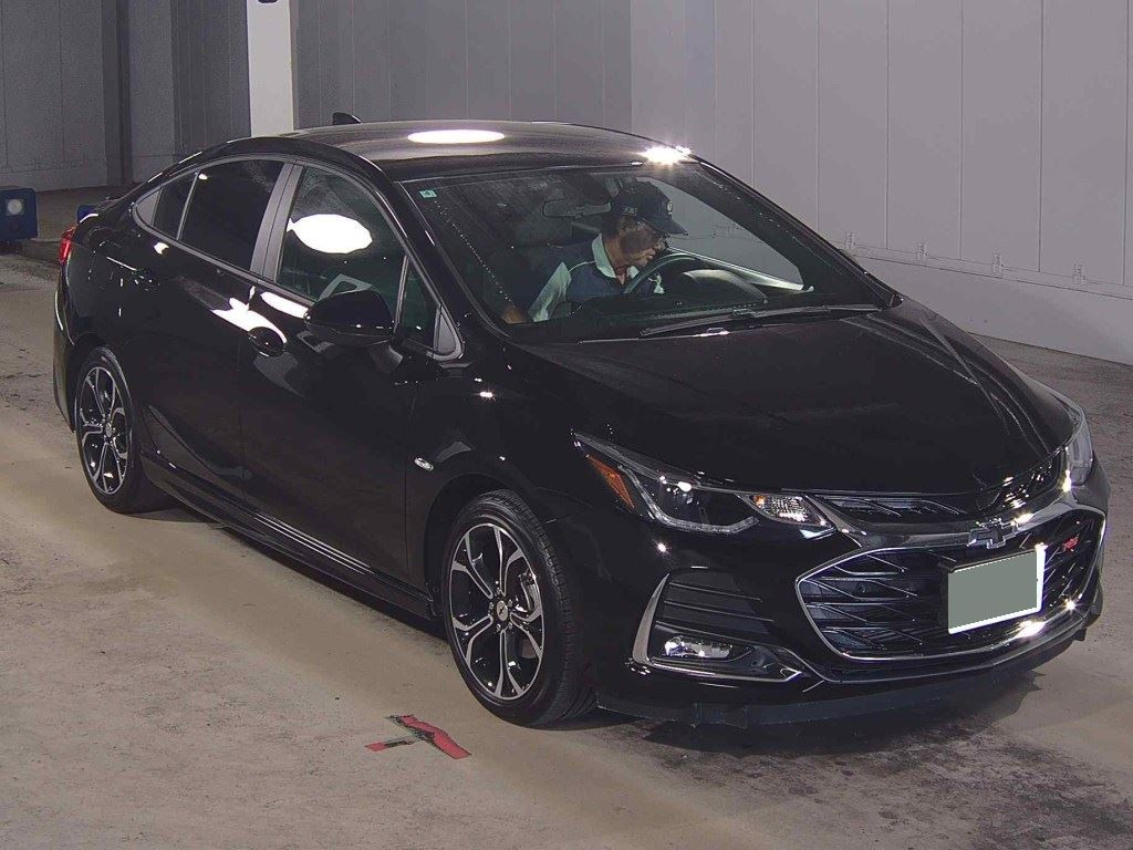 Chevrolet 2020 z aukcji japońskiej
