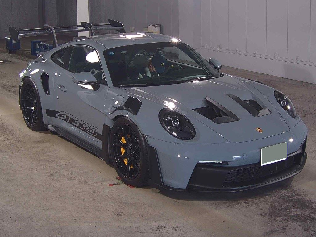 Porsche 911 2024 z aukcji japońskiej