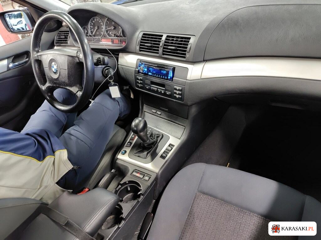2002 BMW 3 Series 4D 4WD 330XI 5