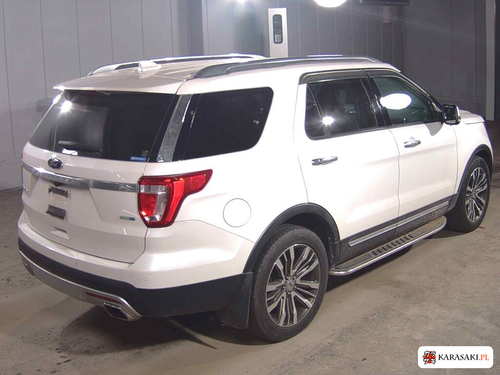 2016 Ford Explorer 5D 4WD Titanium 4