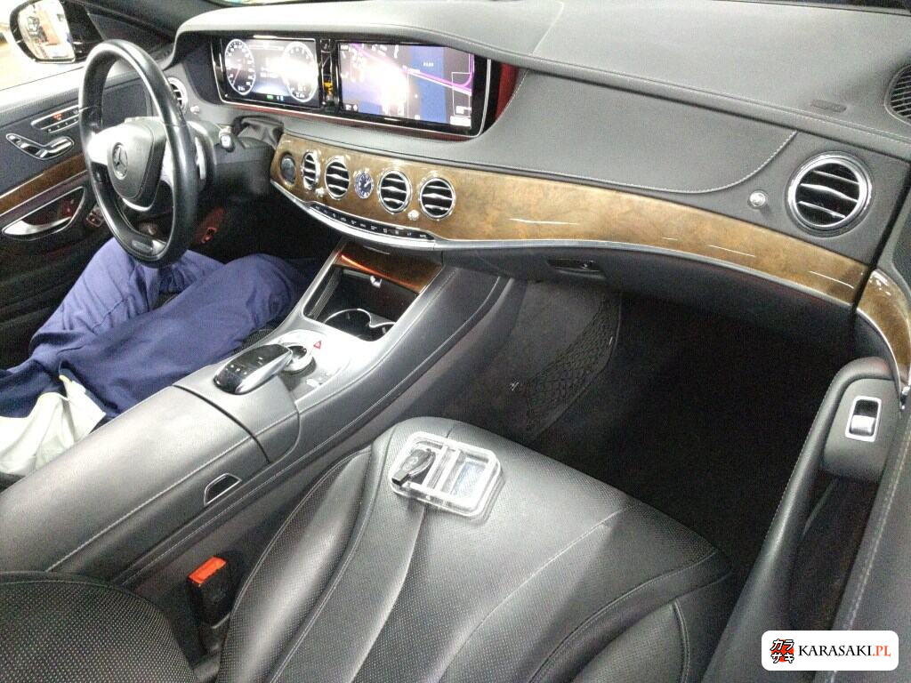 2015 Mercedes-Benz S-Class 4D S400 Hybrid 5