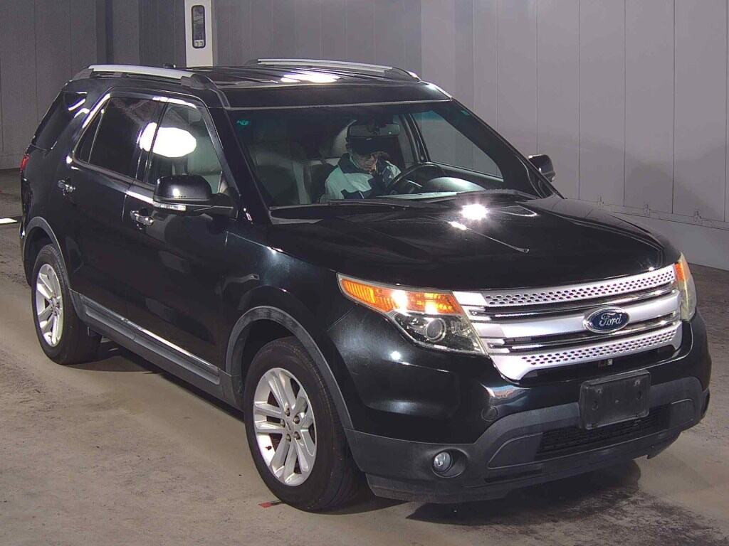 Ford Explorer 2015 z aukcji japońskiej