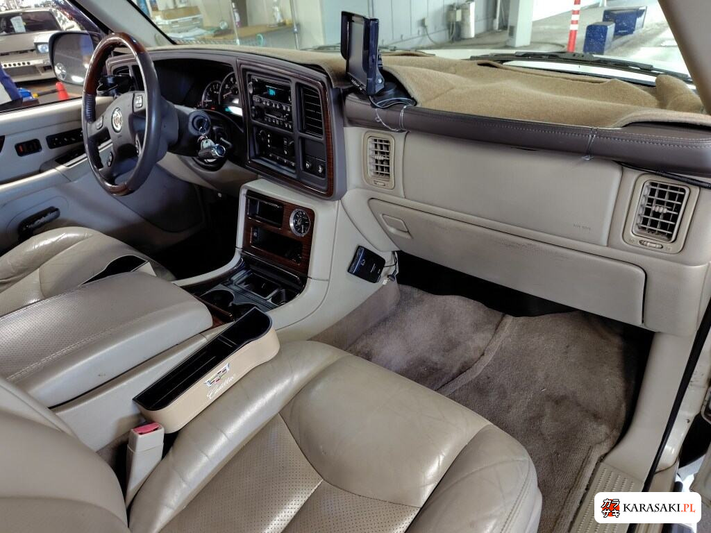 2009 Cadillac Escalade 4WD 5