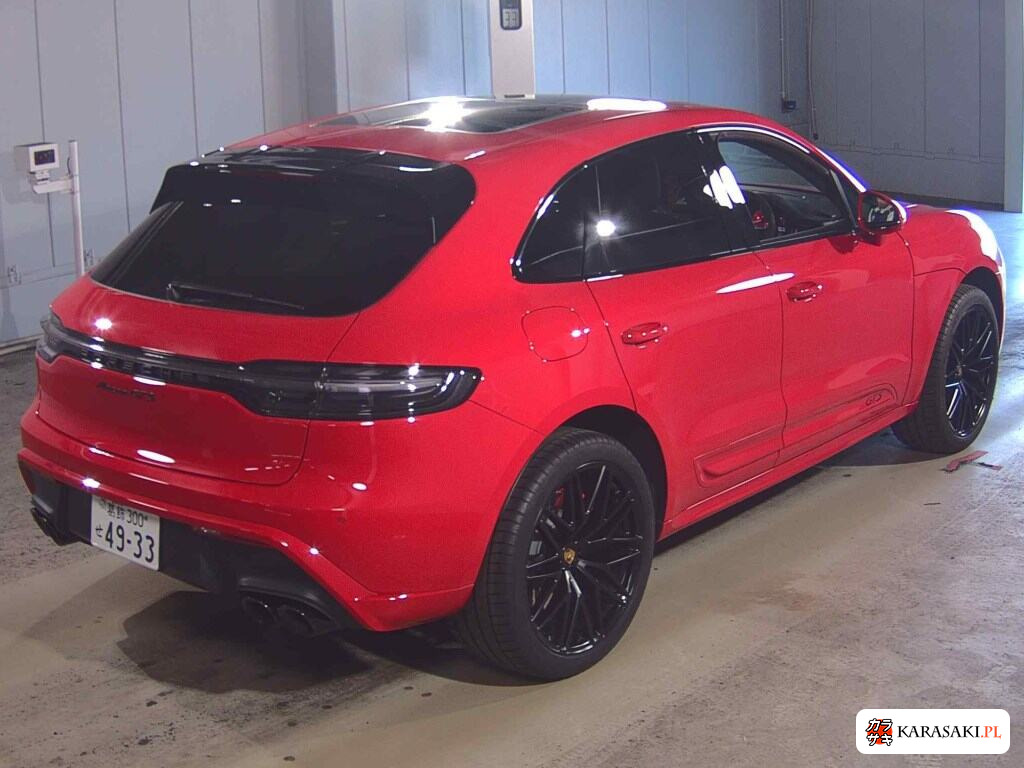 2021 Porsche Macan 4WD GTS Sport Chrono Package 4