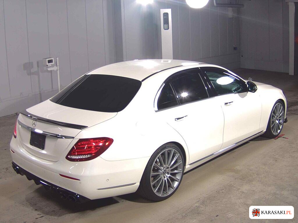 2017 Mercedes-Benz E-Class 4D 4WD E400 4MATIC Exclusive 4