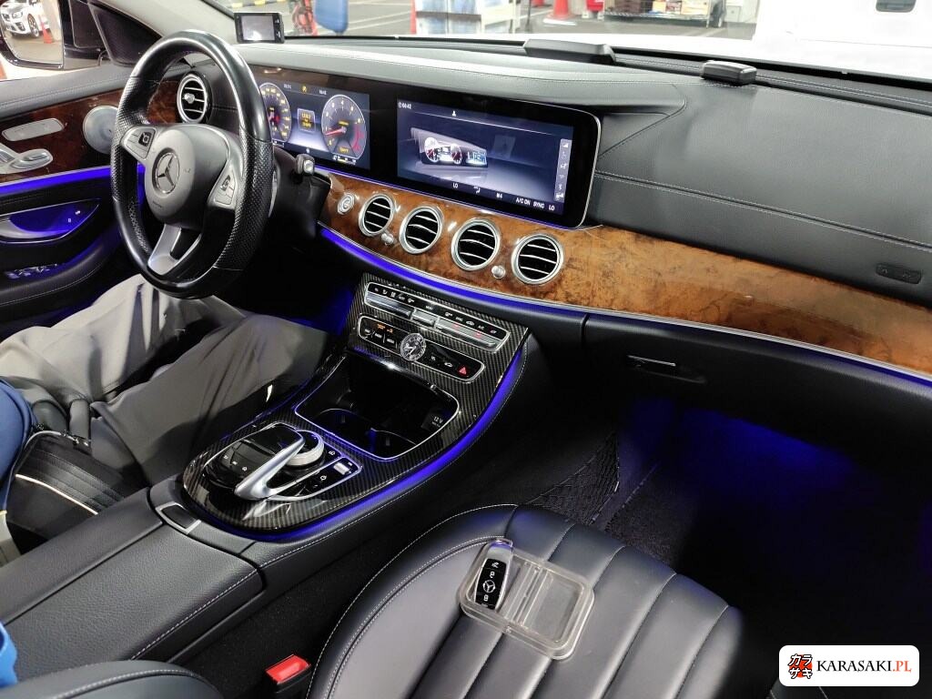 2017 Mercedes-Benz E-Class 4D 4WD E400 4MATIC Exclusive 5