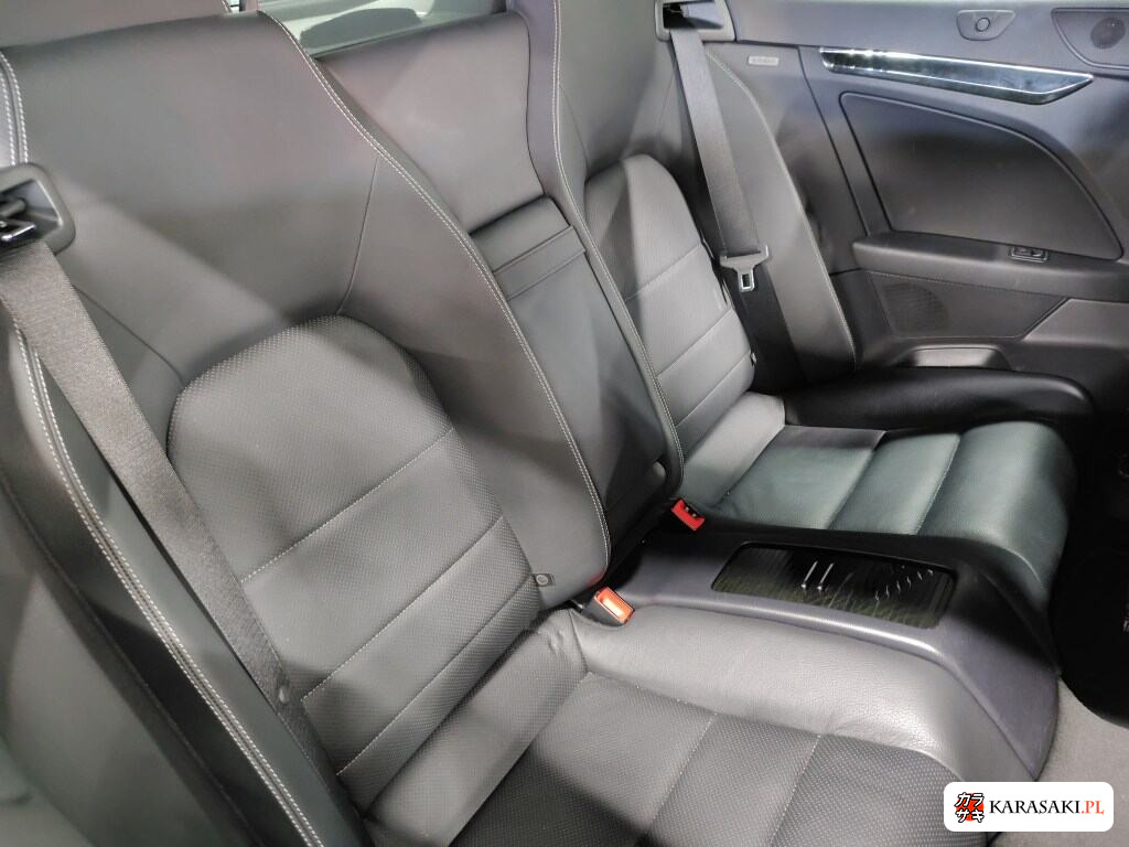 2012 Mercedes-Benz E-Class Op 6