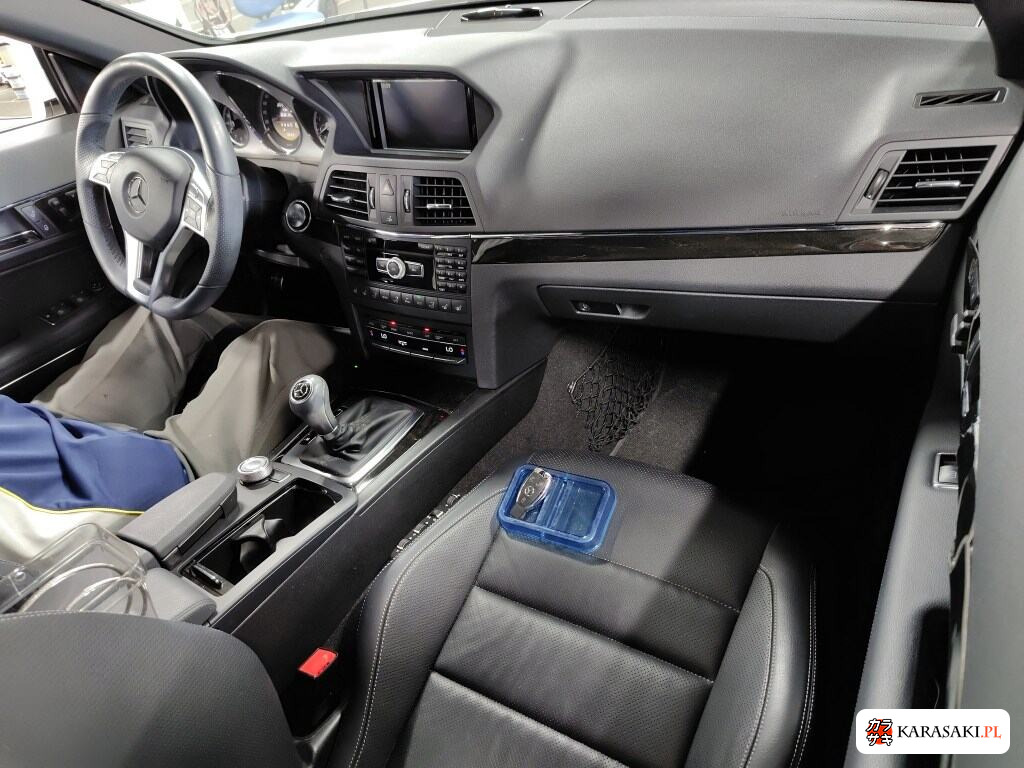 2012 Mercedes-Benz E-Class Op 5