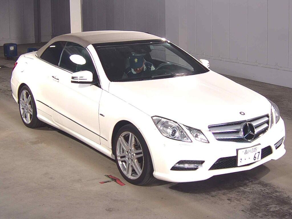 Mercedes-Benz E-Class 2012 z aukcji japońskiej