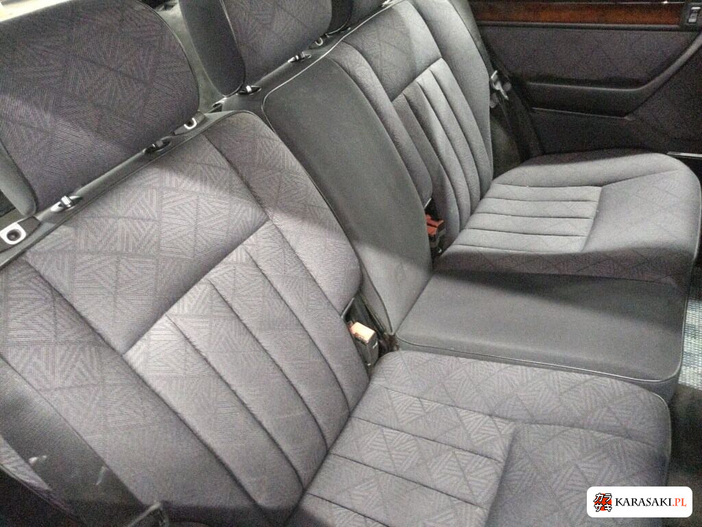 1994 Mercedes-Benz E-Class Stationwagon E280 6