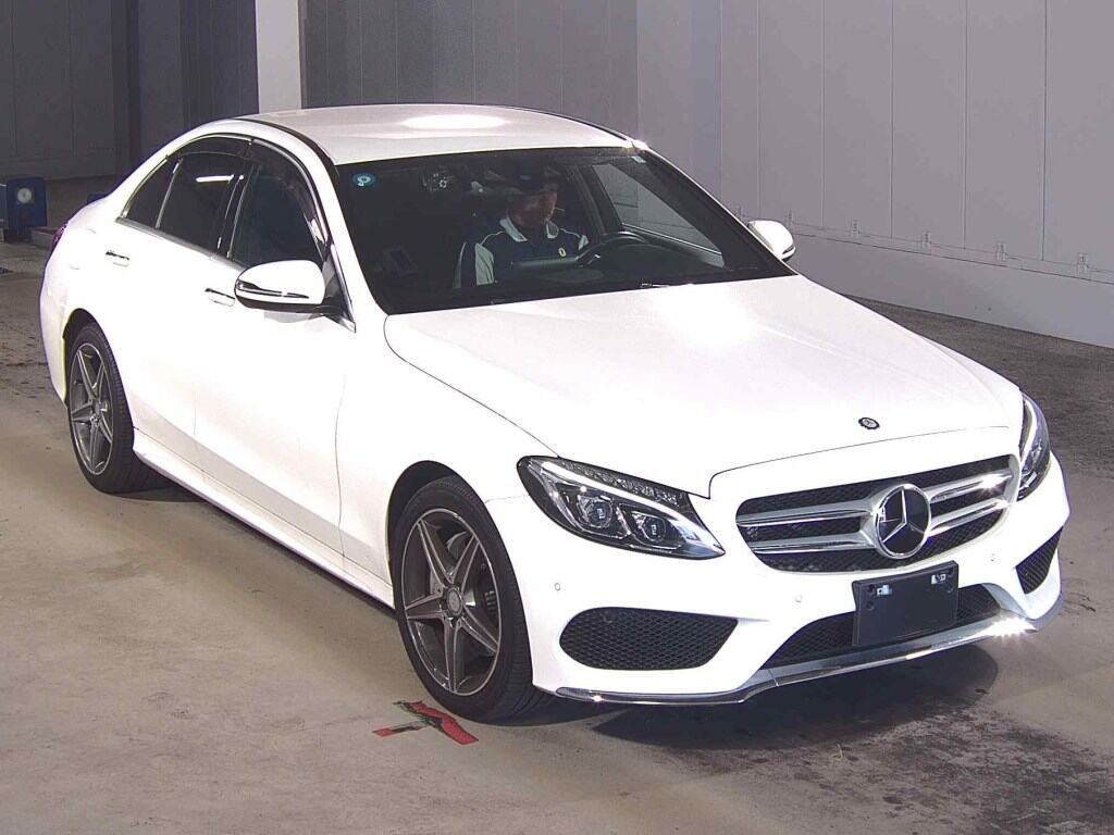 Mercedes-Benz C-Class 2015 z aukcji japońskiej