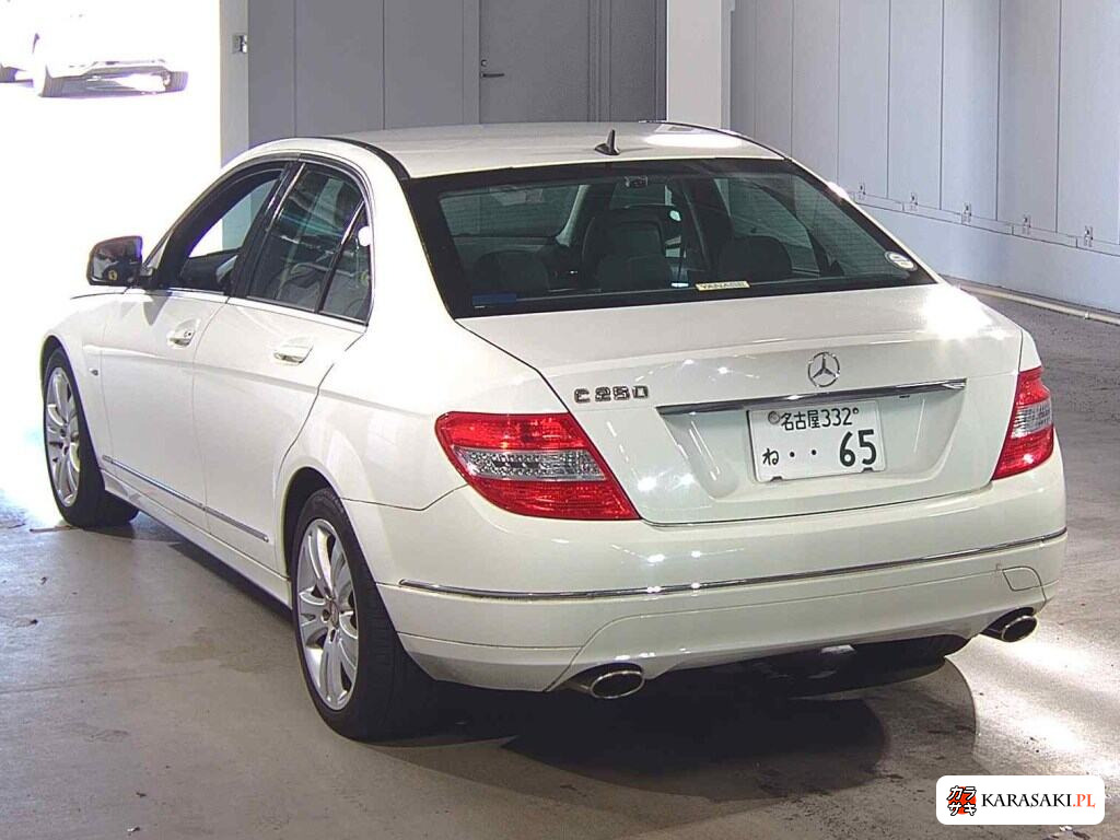 2008 Mercedes-Benz C-Class 4D C250 Avantgarde 2