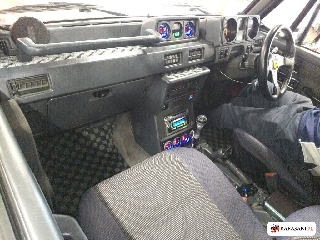 Mitsubishi Pajero 1989 z aukcji japońskiej