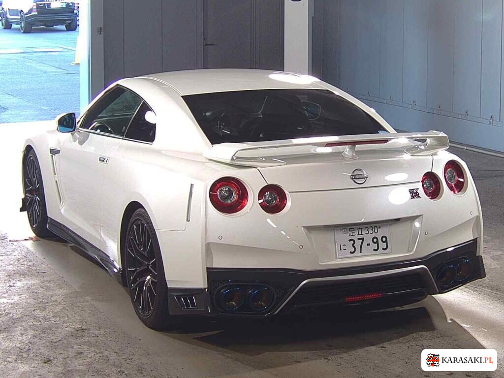 Nissan GT-R 2018 z aukcji japońskiej