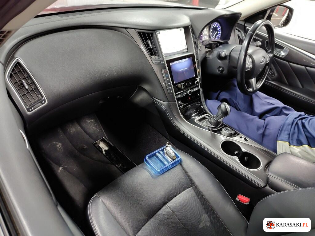 Nissan Skyline 2015 z aukcji japońskiej