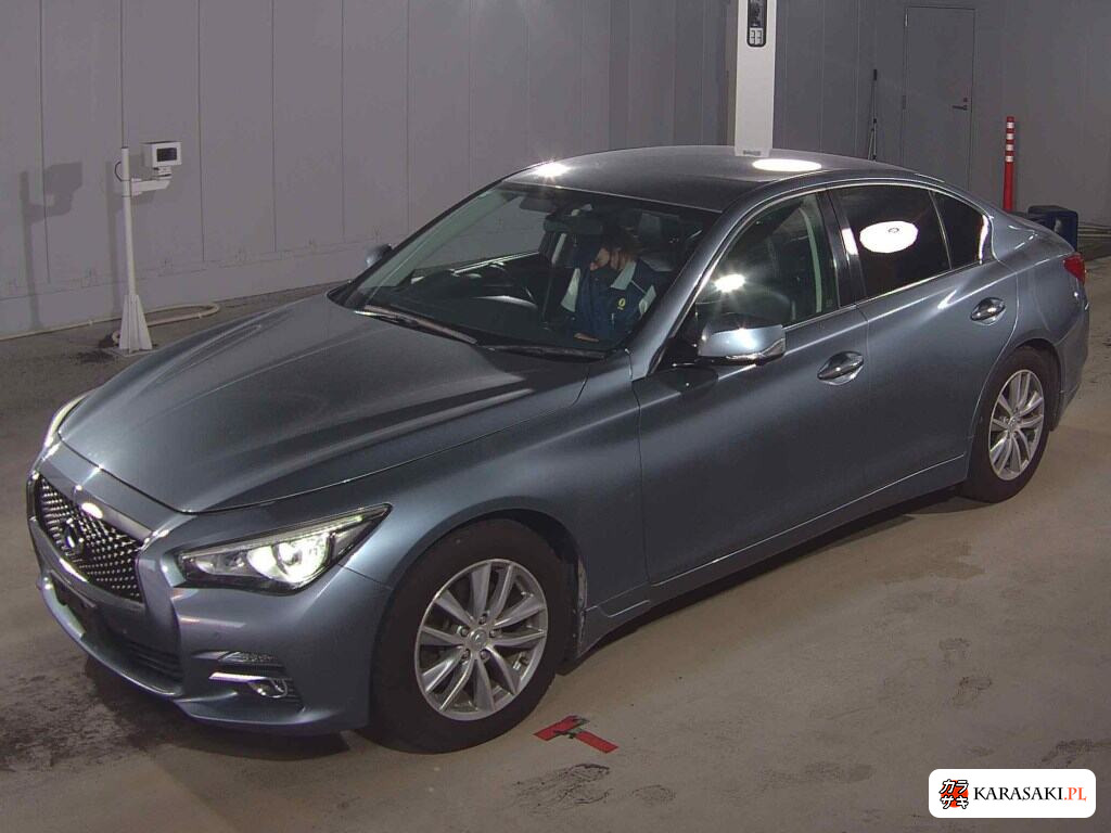 Nissan Skyline 2015 z aukcji japońskiej