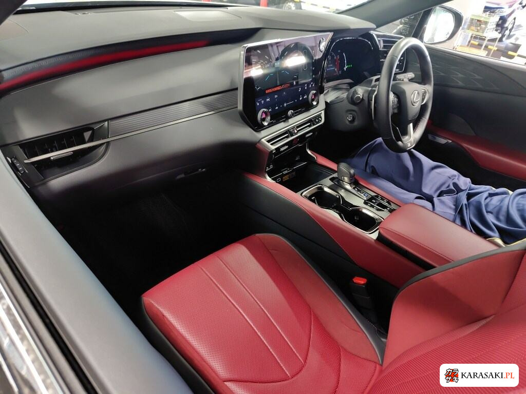 Lexus RX 2024 z aukcji japońskiej