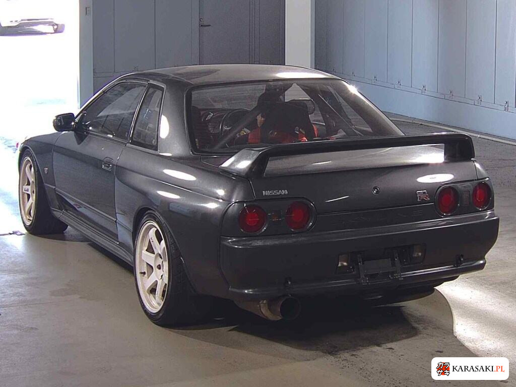 Nissan Skyline 1992 z aukcji japońskiej