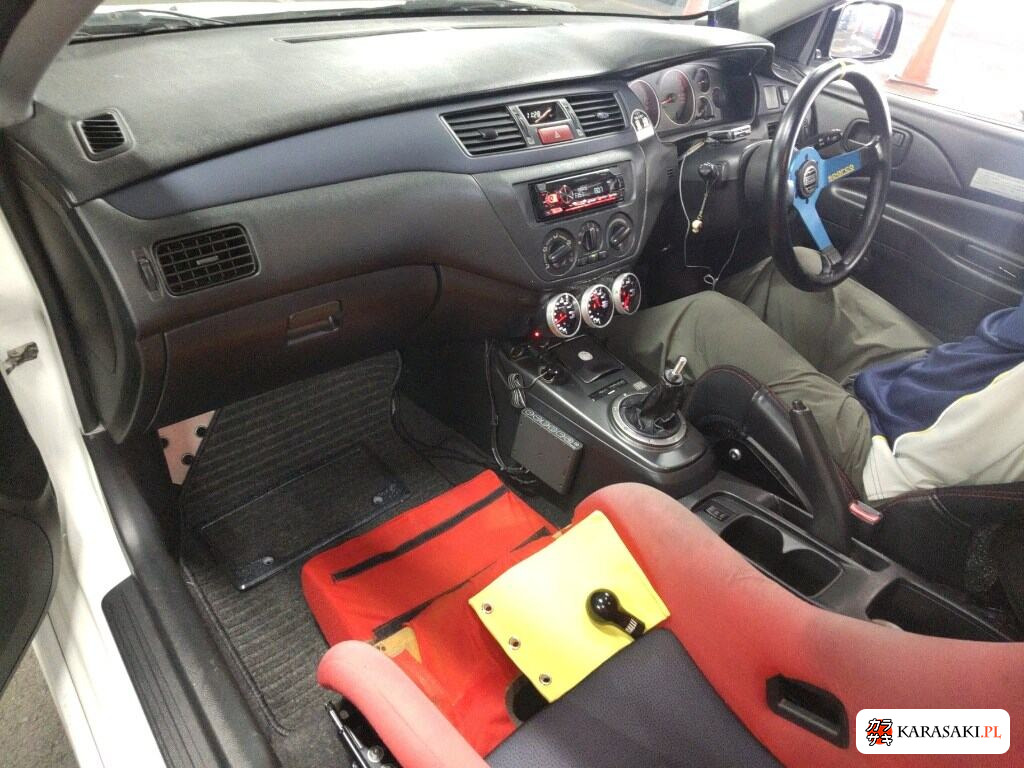Mitsubishi Lancer 2003 z aukcji japońskiej