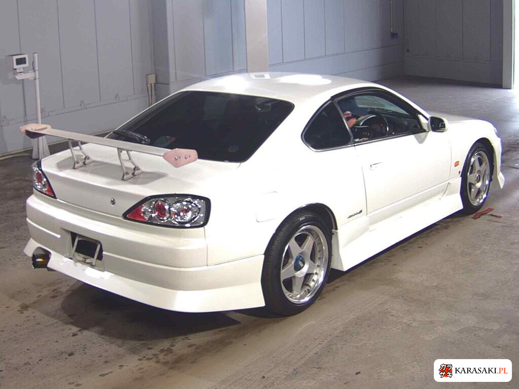 Nissan Silvia 1999 z aukcji japońskiej