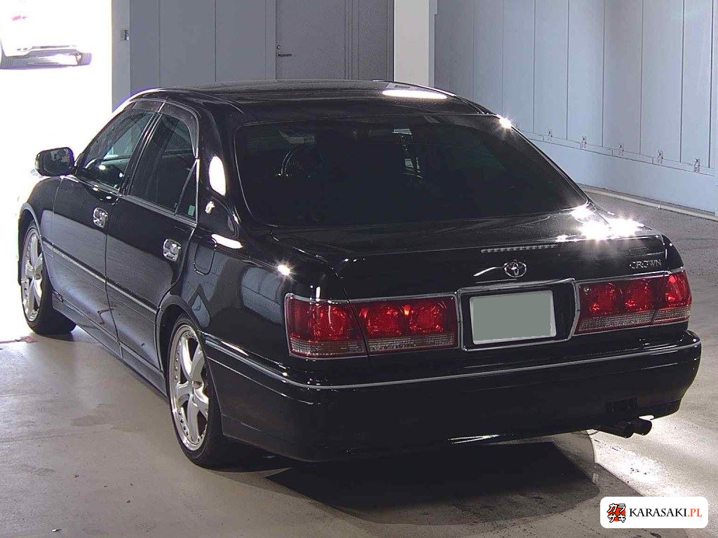 Toyota Crown 2000 z aukcji japońskiej