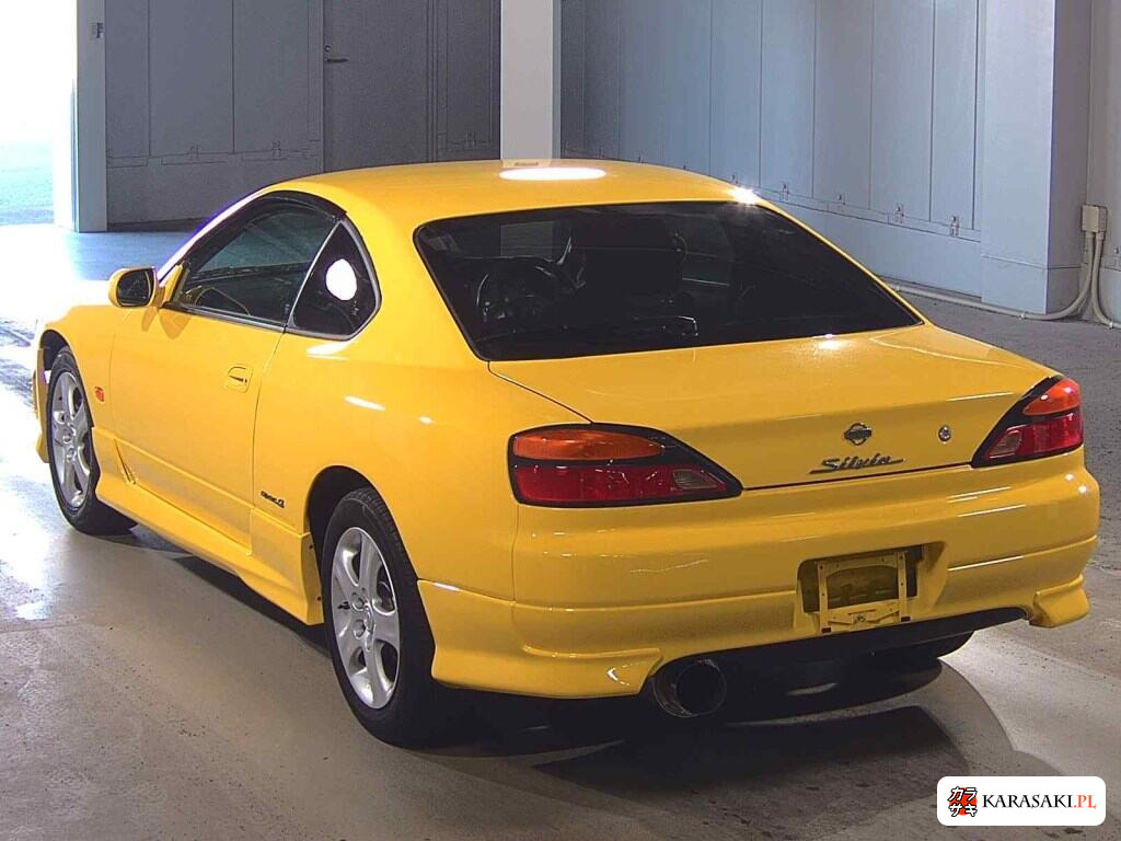 Nissan Silvia 2001 z aukcji japońskiej